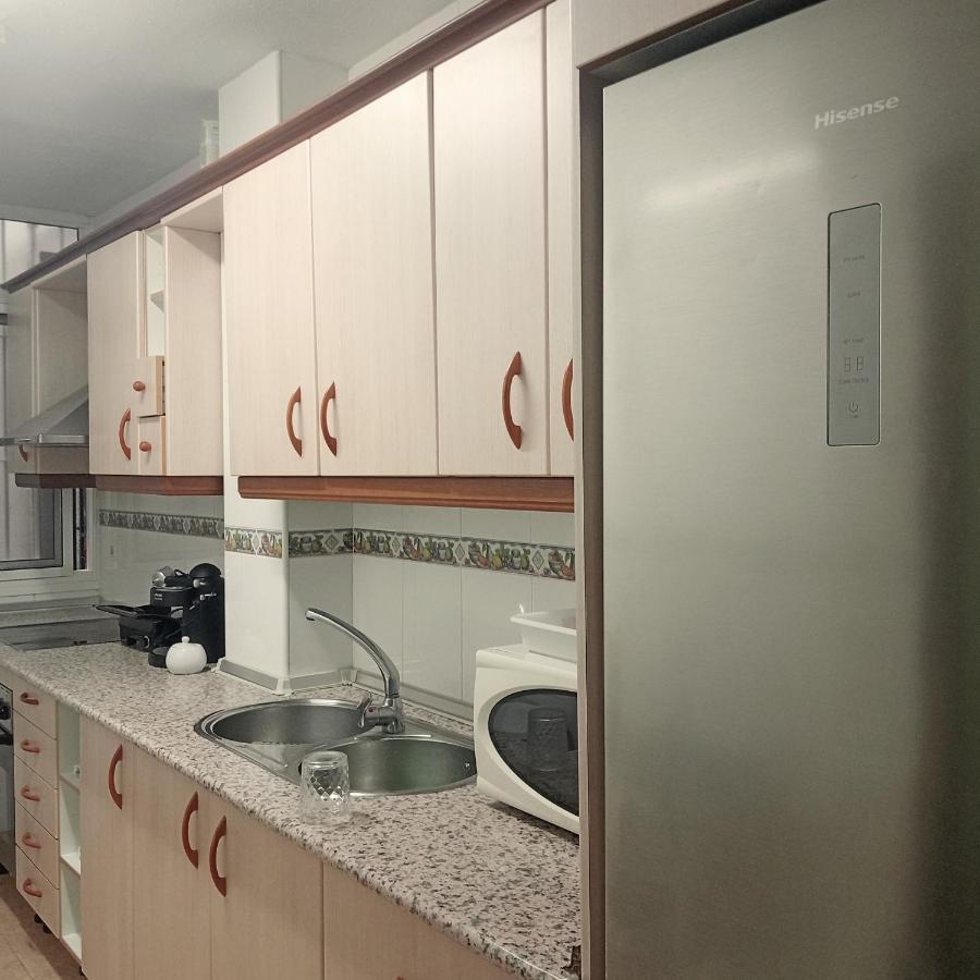 Playa Beach Malaga 3Habts Dobles, Cocina Familiar, Apartamento Completo La Cala Del Moral Luaran gambar