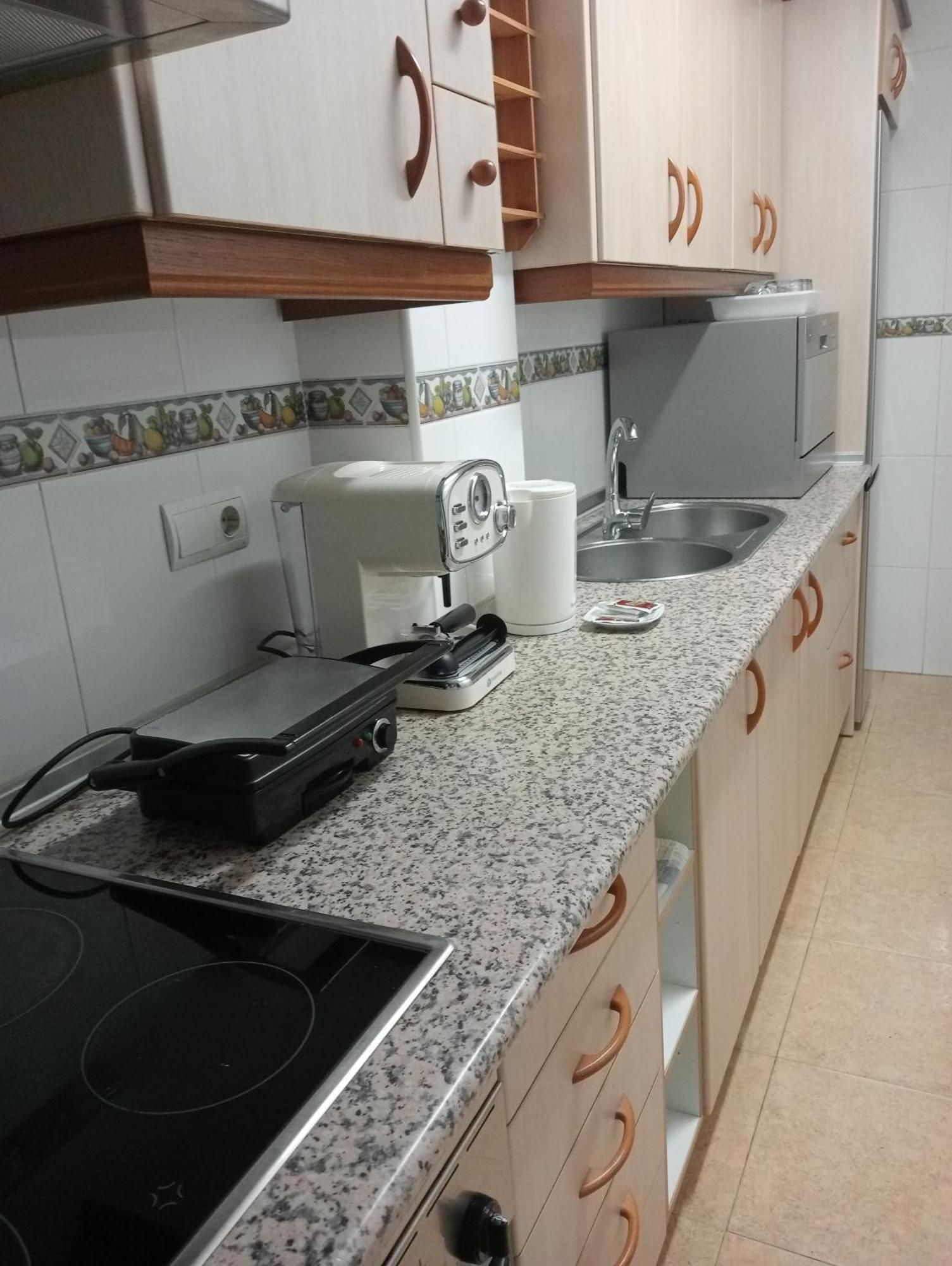 Playa Beach Malaga 3Habts Dobles, Cocina Familiar, Apartamento Completo La Cala Del Moral Luaran gambar